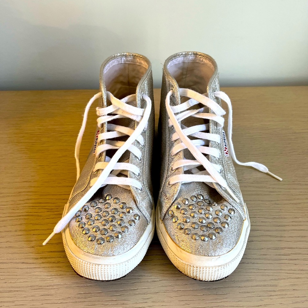!Superga high tops EUC! 💎